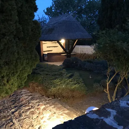 Csoda Апартаменты Ревфюлёп